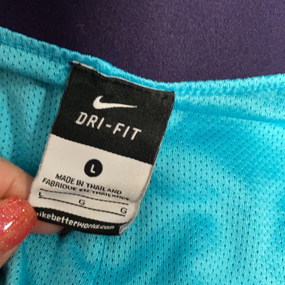 Women’s Nike running shorts - Picture 3 of 6